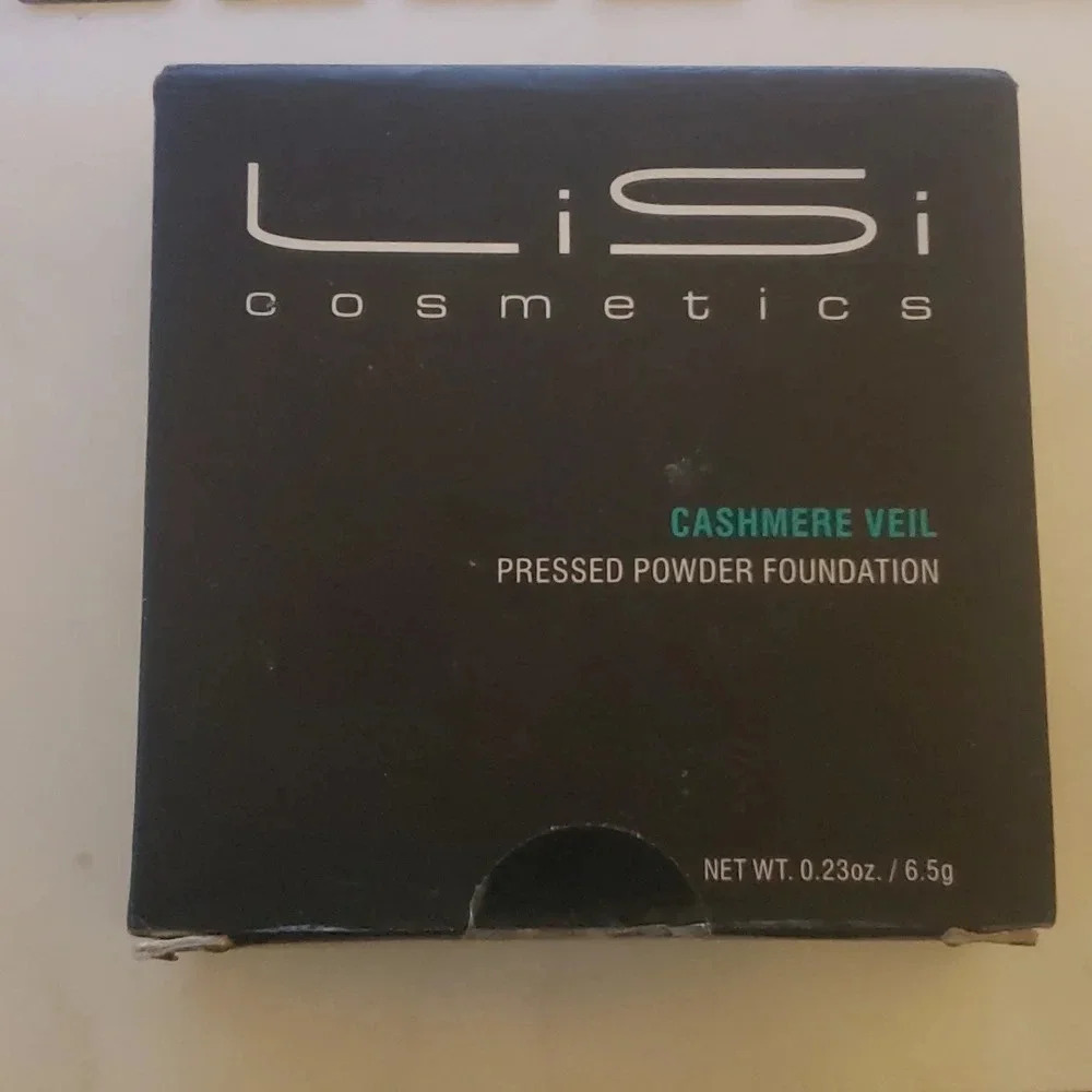 Lisi‎ Cosmetics Cream to Powder Foundation Cashmere Veil 60